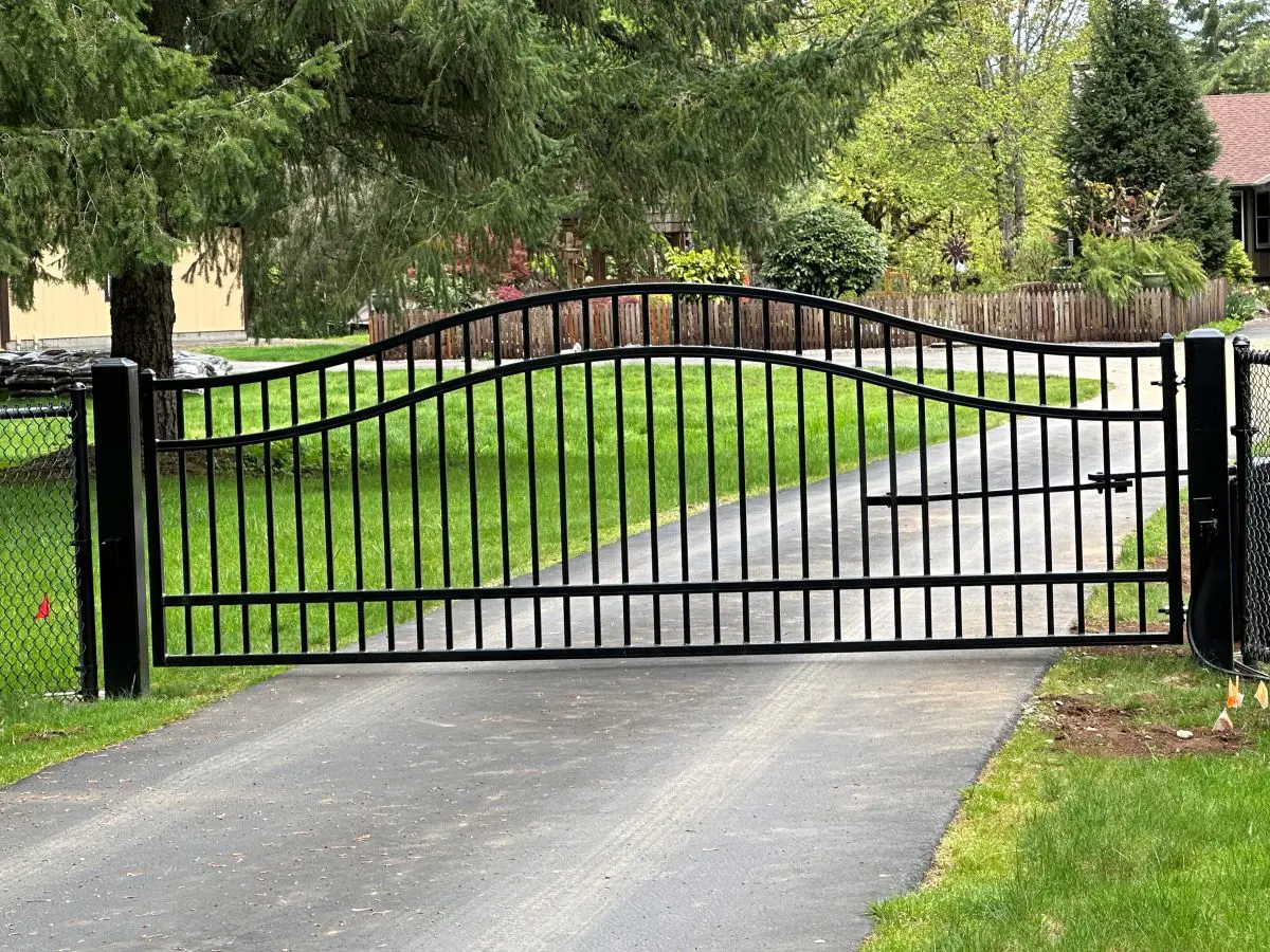Ornamental Fence Repair